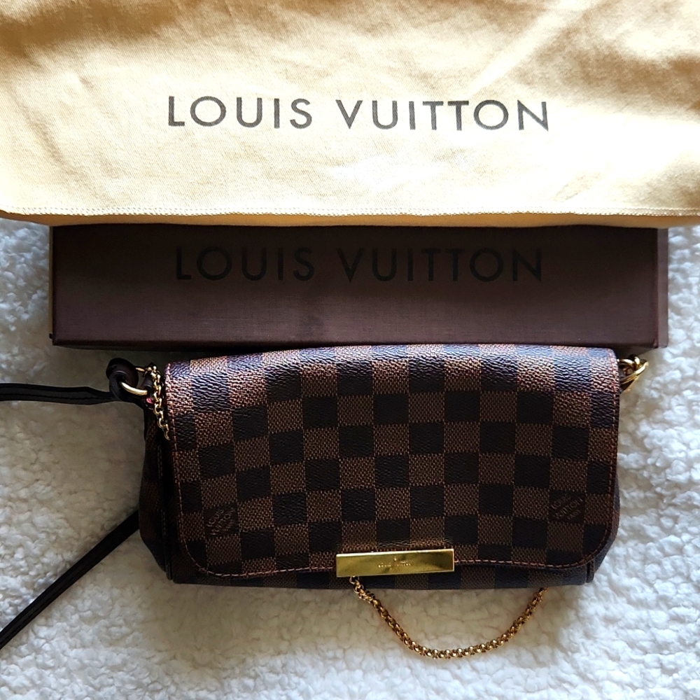 Louis Vuitton Damier Ebene Favorite PM crossbody
